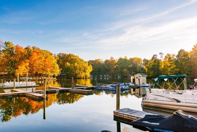 Halesford Harbour Resort - Smith Mountain Lake Moneta Exterior foto