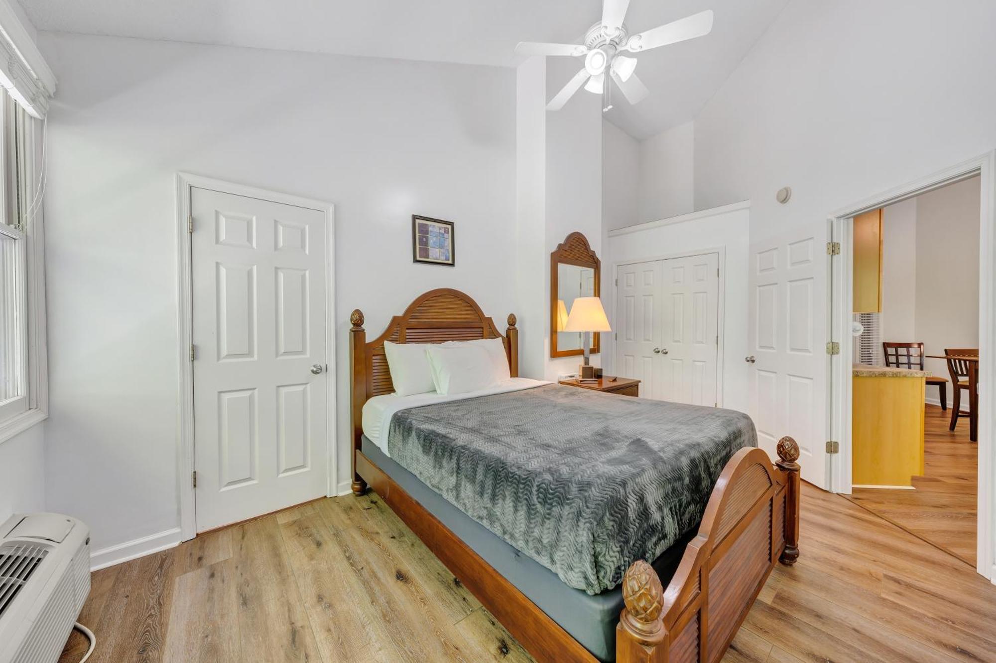 Halesford Harbour Resort - Smith Mountain Lake Moneta Exterior foto