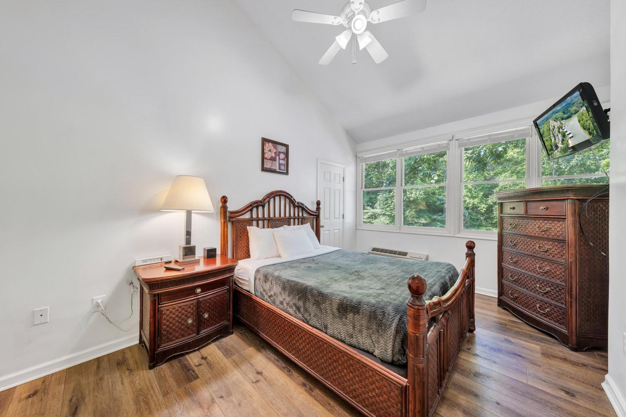Halesford Harbour Resort - Smith Mountain Lake Moneta Exterior foto